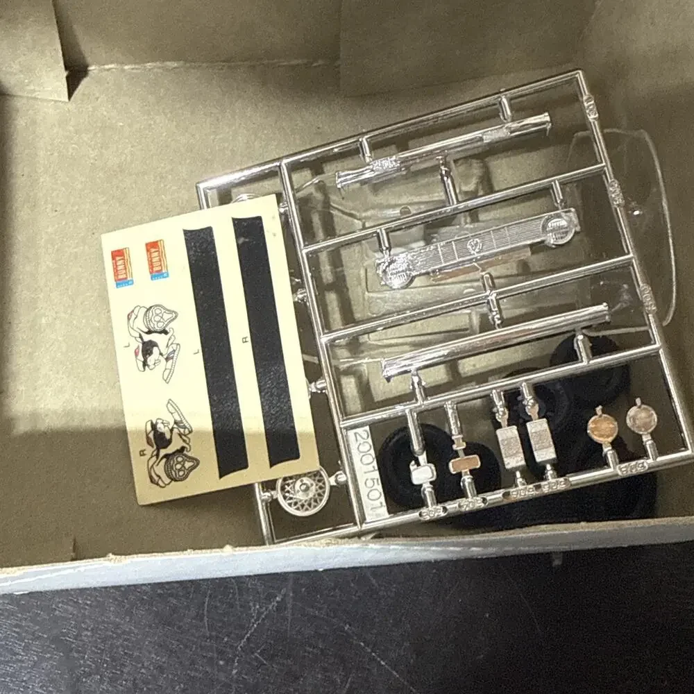 AMT Volkswagen Rabbit Mk I VW Kit # 2001 Stock or Custom Unbuilt‎ in Box Mk1